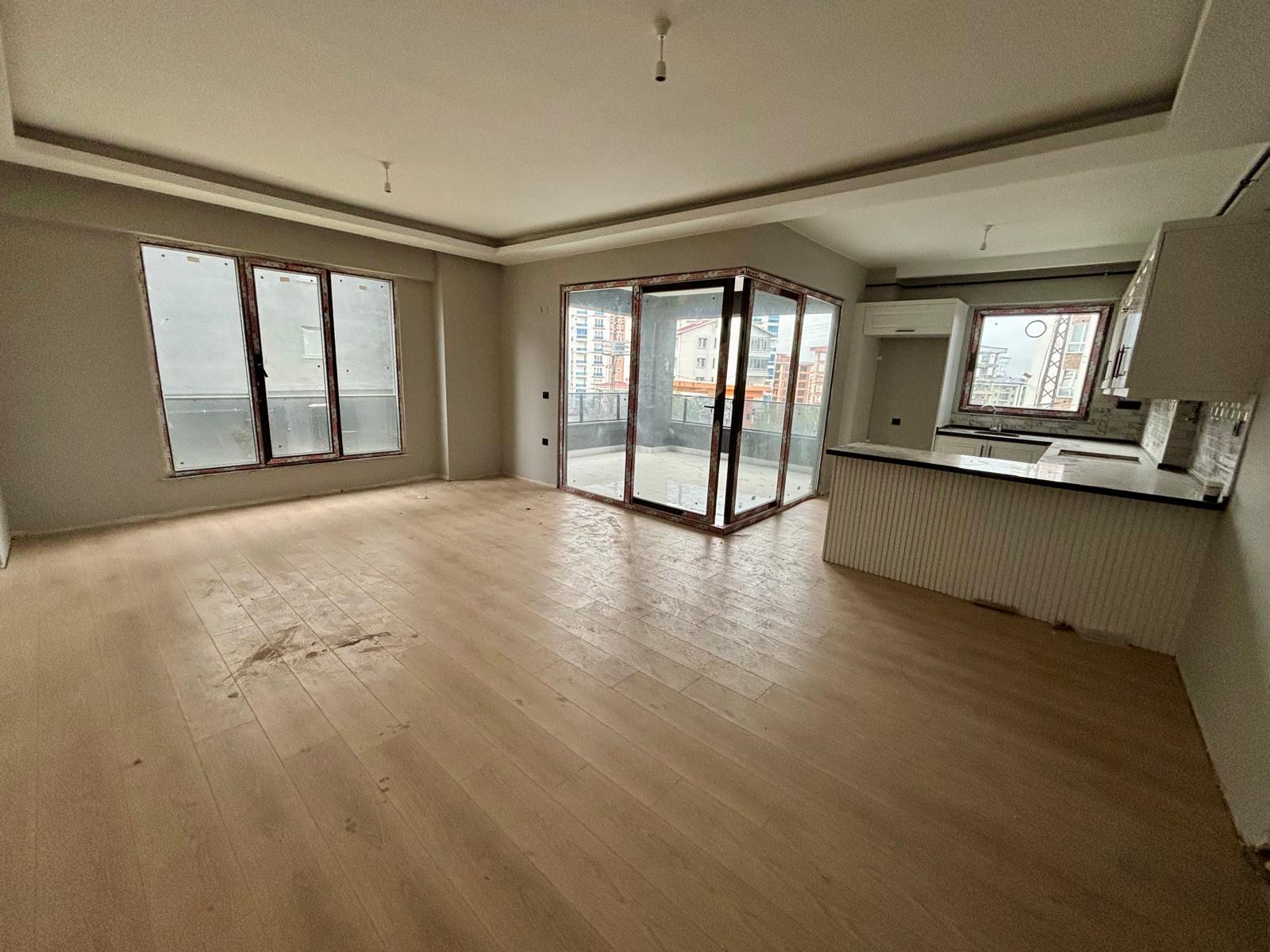 KARŞIYAKA LİLYUM GARDEN 3+1 SATILIK